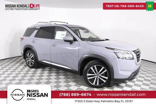 2025 Nissan Pathfinder Platinum FWD