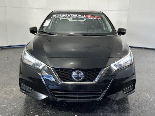 2022 Nissan Versa 1.6 S