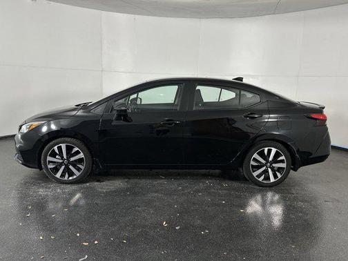 2022 Nissan Versa 1.6 S