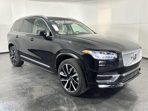 2024 Volvo XC90 B6 Plus Bright Theme 6-Seater