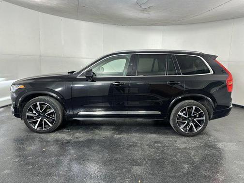 2024 Volvo XC90 B6 Plus Bright Theme 6-Seater