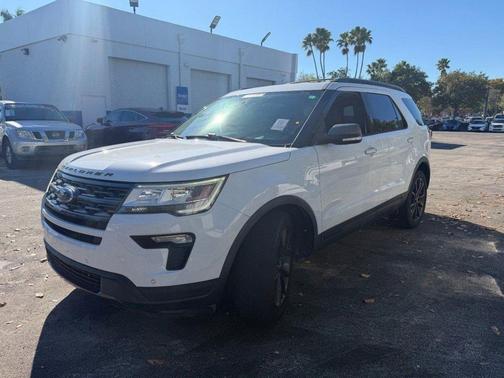 2018 Ford Explorer XLT