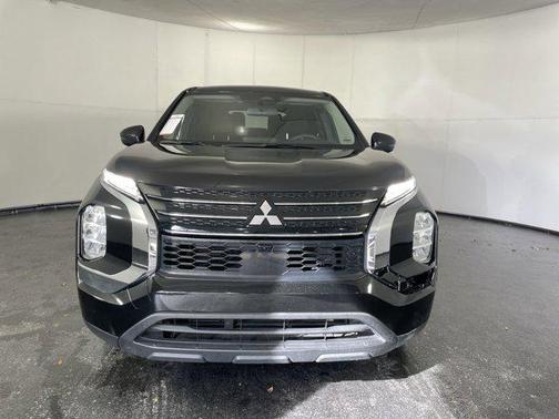 2022 Mitsubishi Outlander ES 2.5 2WD
