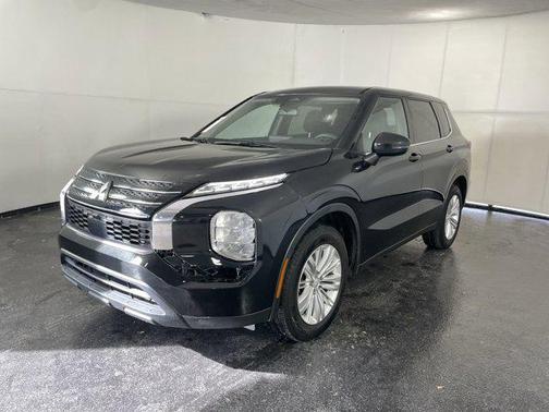 2022 Mitsubishi Outlander ES 2.5 2WD