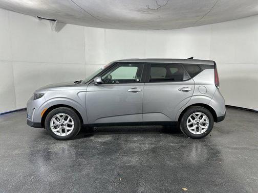 2025 Kia Soul S