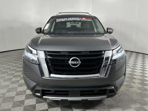2024 Nissan Pathfinder SL 4WD