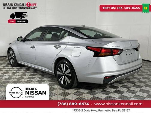 2022 Nissan Altima 2.5 SV