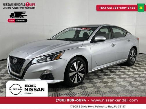 2022 Nissan Altima 2.5 SV