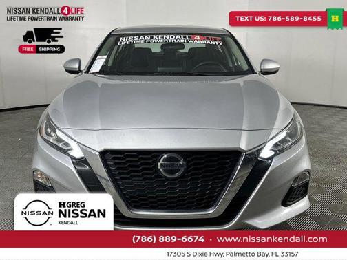 2022 Nissan Altima 2.5 SV