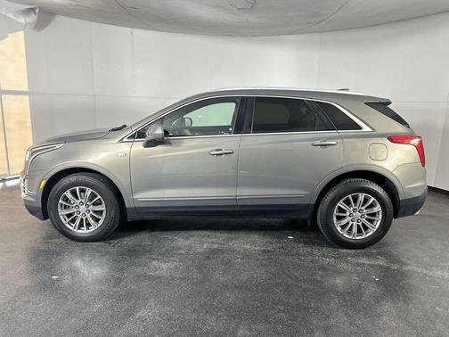 Bronze Dune Metallic 2018 Cadillac XT5 Luxury