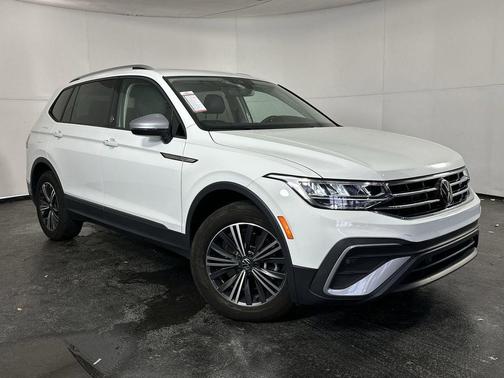 2024 Volkswagen Tiguan 2.0T Wolfsburg Edition