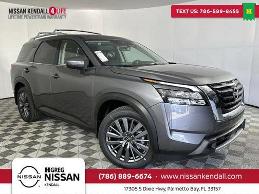 2025 Nissan Pathfinder SL FWD