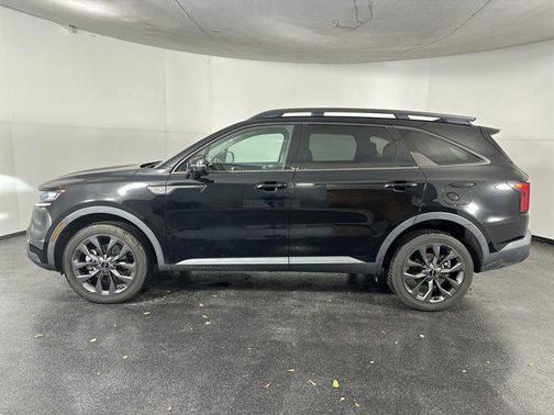 2022 Kia Sorento EX