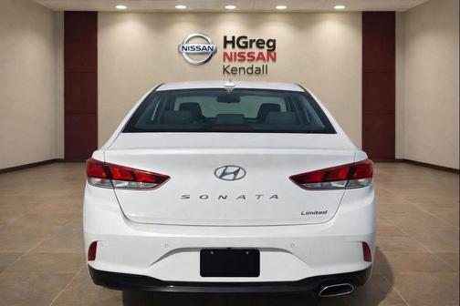 2018 Hyundai SONATA Limited