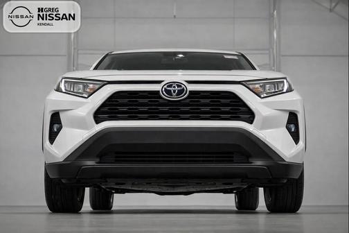 Silver Sky Metallic 2025 Toyota RAV4 Hybrid LE