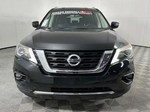 2019 Nissan Pathfinder SV