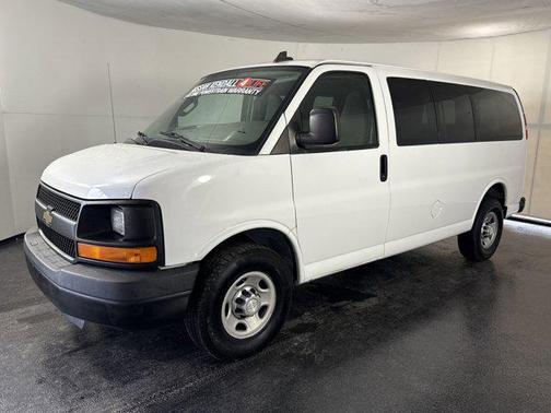 2016 Chevrolet Express 2500 LS