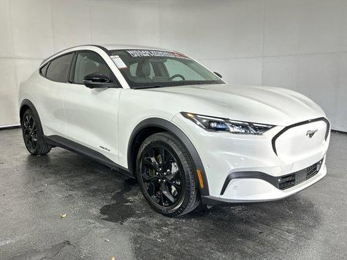 2024 Ford Mustang Mach-E Select