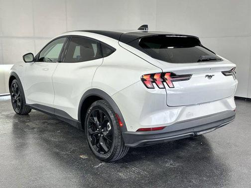 2024 Ford Mustang Mach-E Select