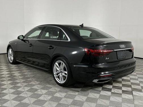 2023 Audi A4 45 S line Premium Plus
