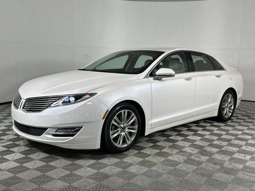 2016 Lincoln MKZ Hybrid Base
