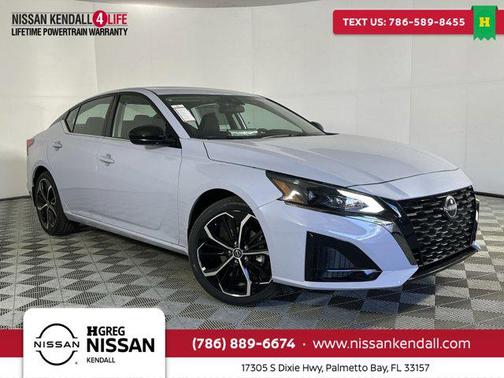 2025 Nissan Altima SR FWD