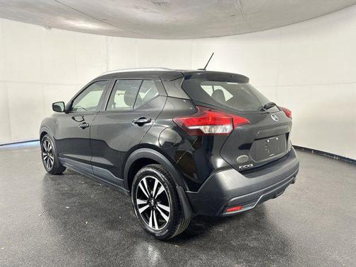 2018 Nissan Kicks SV