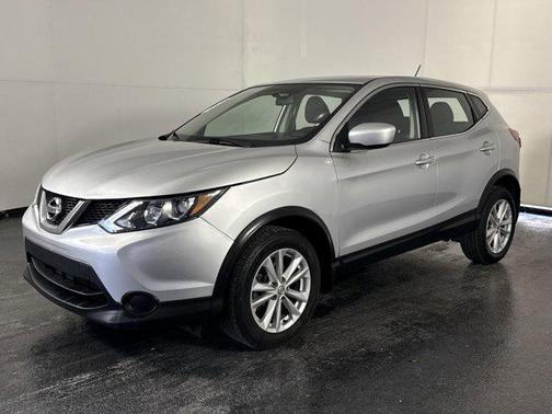 2017 Nissan Rogue Sport S