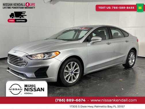 2017 Ford Fusion SE