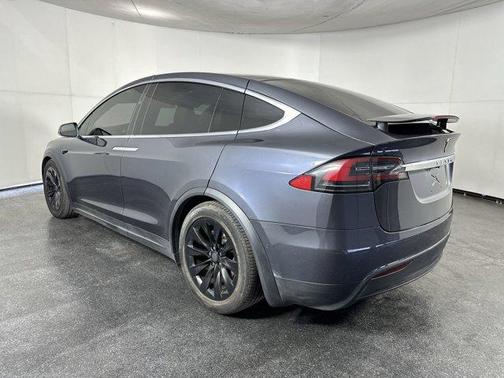 2017 Tesla Model X 75D