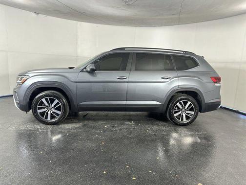 2023 Volkswagen Atlas 2.0T SE