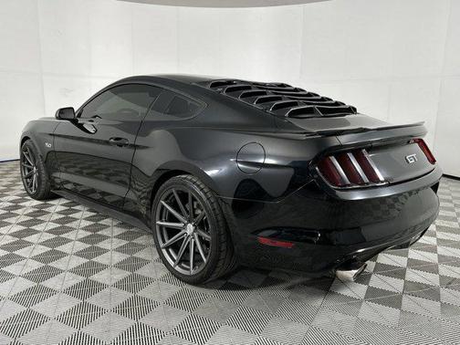 2017 Ford Mustang GT