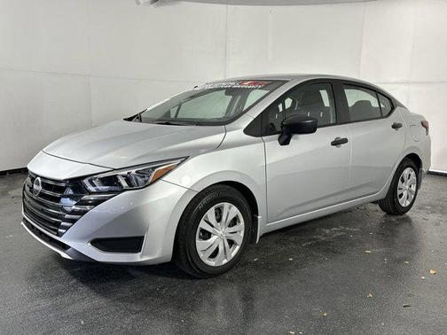 2024 Nissan Versa 1.6 S