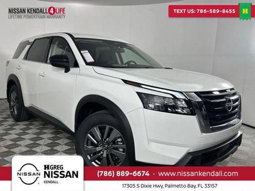 2025 Nissan Pathfinder S FWD