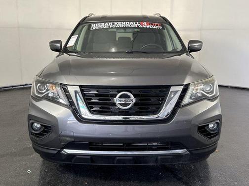 2019 Nissan Pathfinder SV
