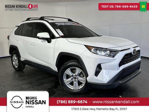 2020 Toyota RAV4 XLE