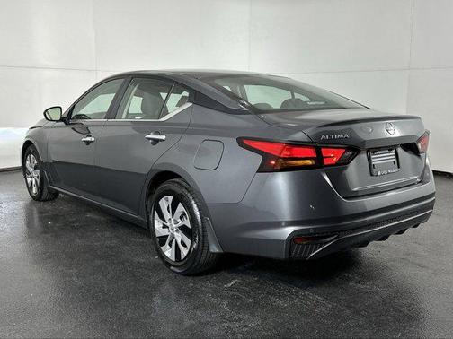 2024 Nissan Altima S FWD