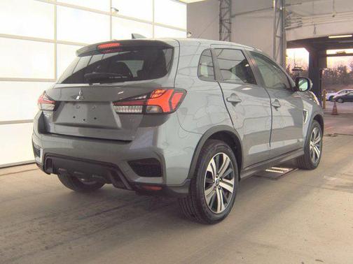 2023 Mitsubishi Outlander Sport SE