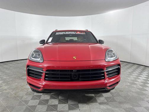 2023 Porsche Cayenne Platinum Edition