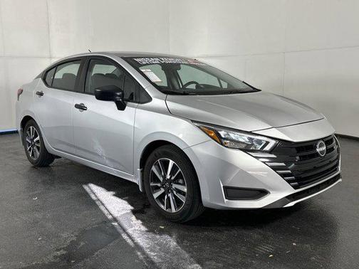 2025 Nissan Versa 1.6 S