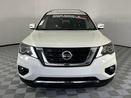 Pearl White Tricoat 2019 Nissan Pathfinder SL