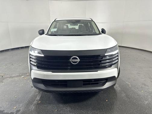 Fresh Powder 2026 Nissan Kicks S