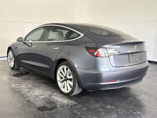 2019 Tesla Model 3 Long Range