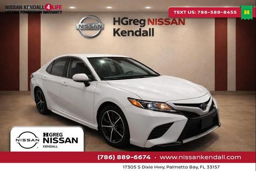 Ice Cap 2024 Toyota Camry SE