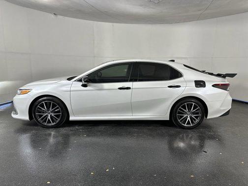 2024 Toyota Camry XLE