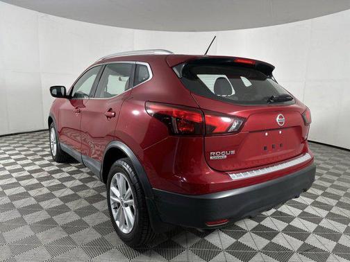 2018 Nissan Rogue Sport SV