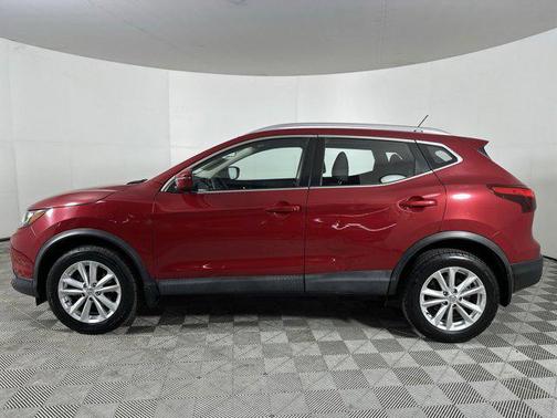 2018 Nissan Rogue Sport SV