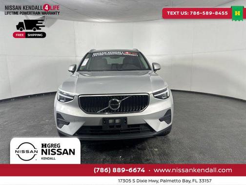 2023 Volvo XC40 B5 Core