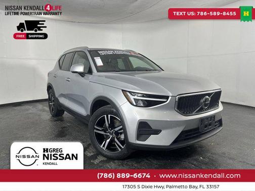 2023 Volvo XC40 B5 Core
