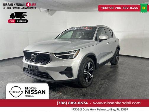 2023 Volvo XC40 B5 Core